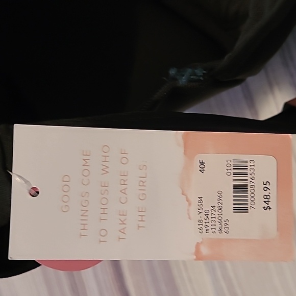 Cacique Comfort Bliss Lightly Lined Full Coverage Black Bra 40F Shapewear NWT - Picture 10 of 10